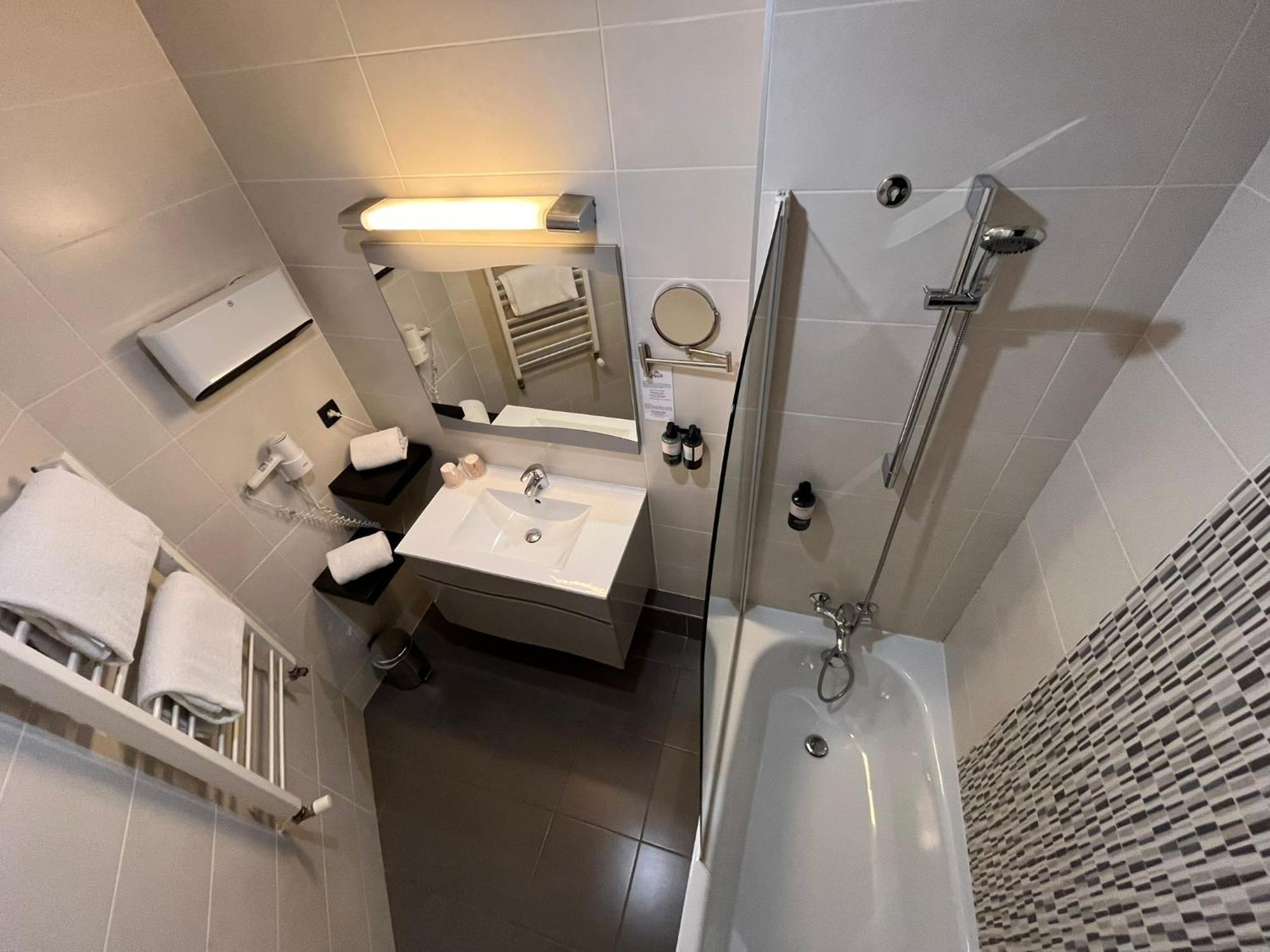 Le Prose Hotel 4*